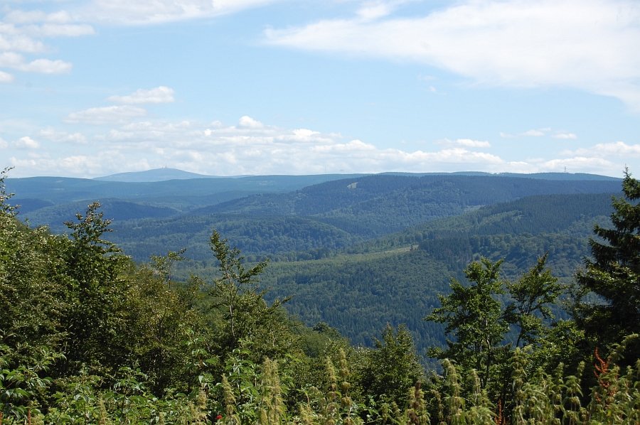 wunderschoenefernsichtbiszumbrocken.jpg